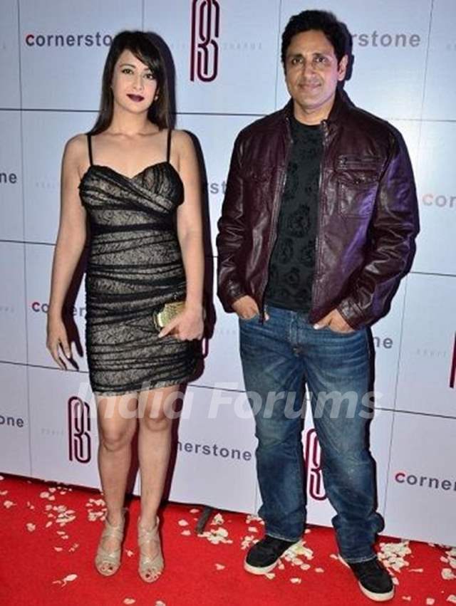 Parvin Dabas with his wife Preeti Jhangiani
