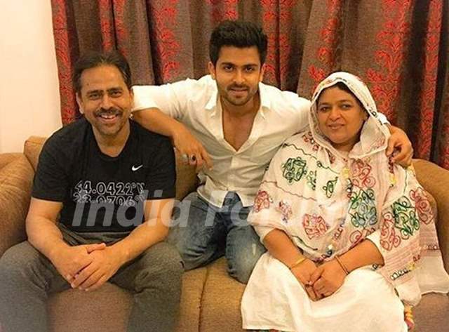 Shoaib Ibrahim with his parents