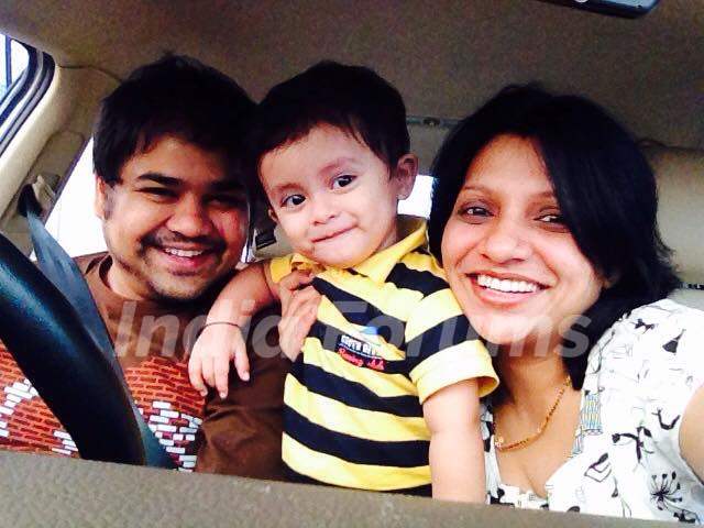 Prasad Barve with his wife and son