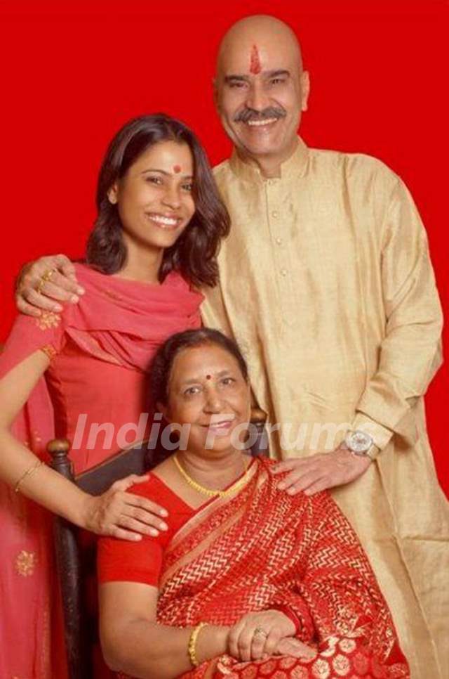 Vishnu Sharma with his family