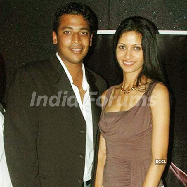 Mahesh Bhupathi with his first wife Shwetha Jaishankar