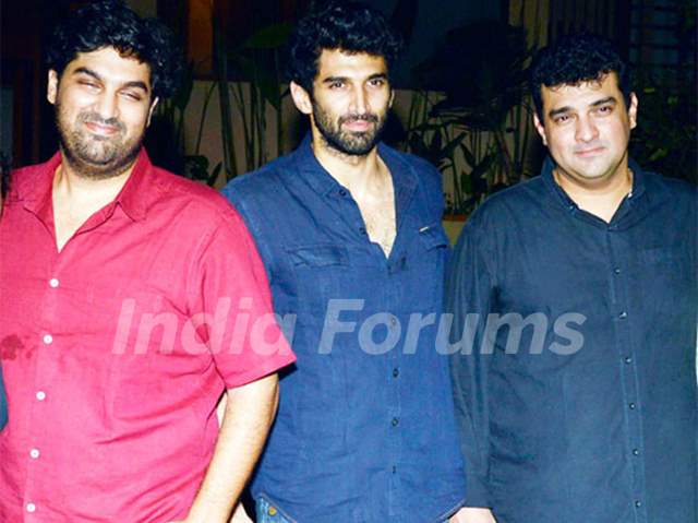 Siddharth Roy Kapur with his brothers