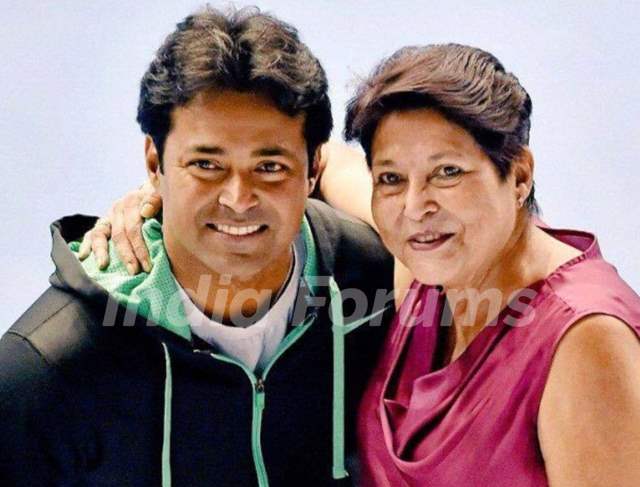 Leander Paes with his Mother