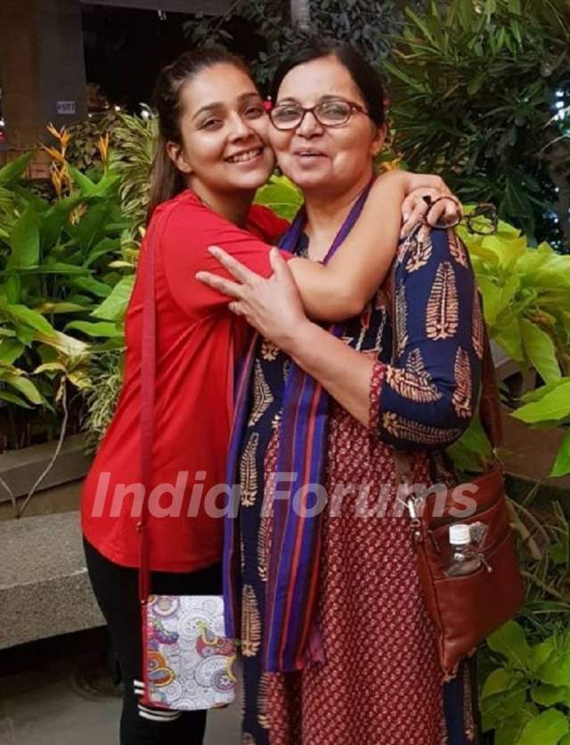 Mansi with her mother