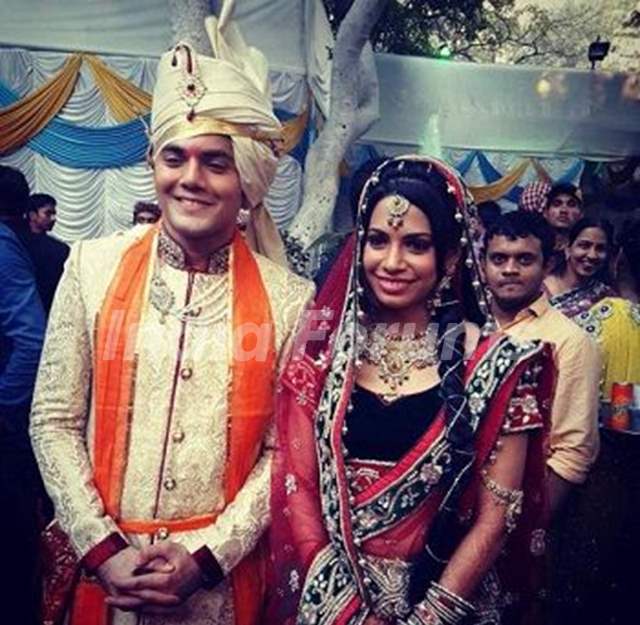 Lavin Gothi with his wife Sneha Kapoor