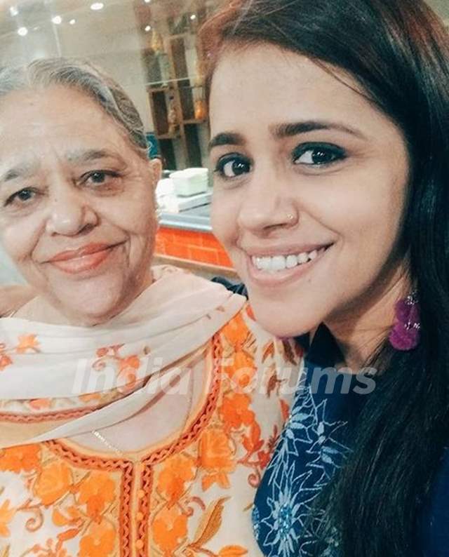 Taranjit Kaur with her mother