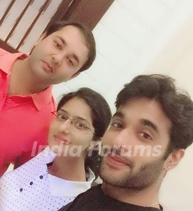 Aakash Talwar with his siblings