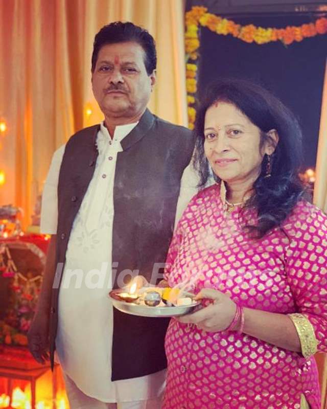 Aparna Dixit's parents