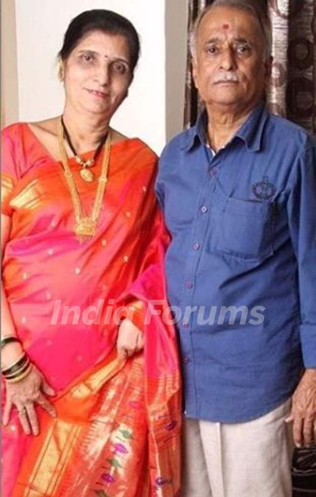 Santosh Juvekar's parents