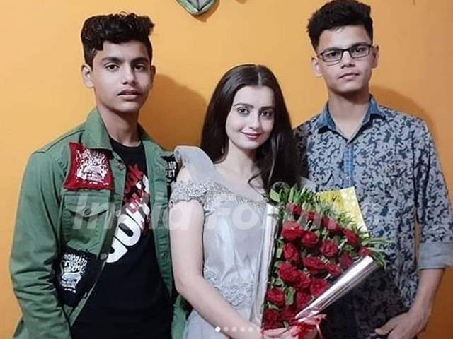 Chahat Pandey and her brothers