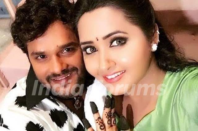 Khesari Lal Yadav with Kajal Raghwani