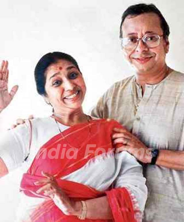 R. D. Burman with his wife Asha Bhosle