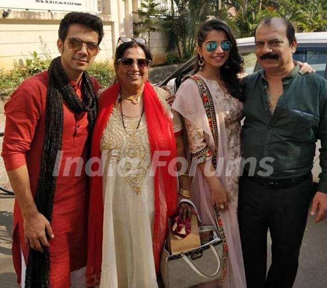 Rishabh Chadha with his parents and sister