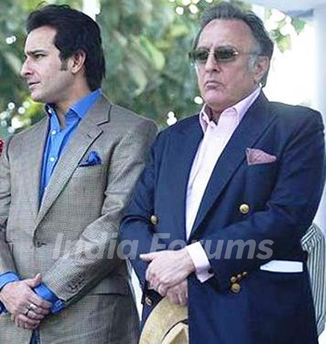 Saif Ali Khan With His Father Media