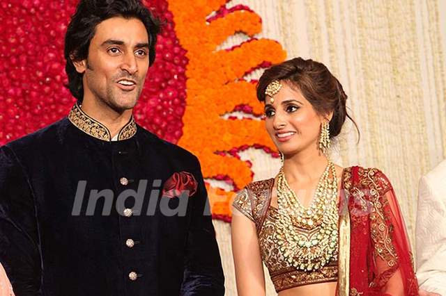 Kunal Kapoor with his wife Naina Bachchan