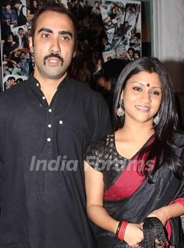 Konkona Sen Sharma with her husband