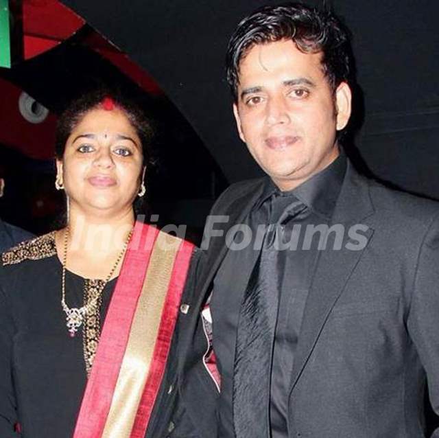 Ravi Kishan with his wife