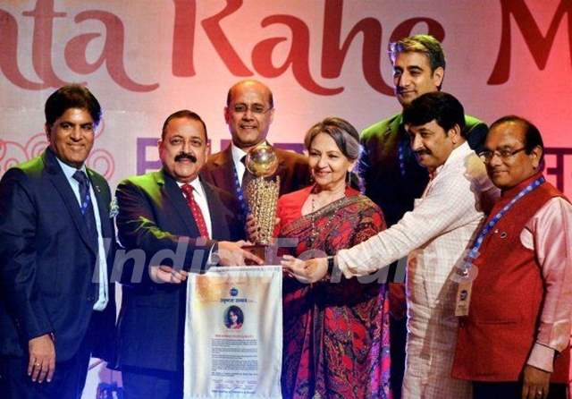 Sharmila Tagore honoured with Lifetime Achievement Award