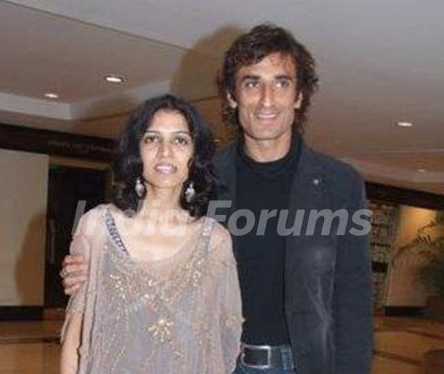 Rahul Dev with his late wife Rina