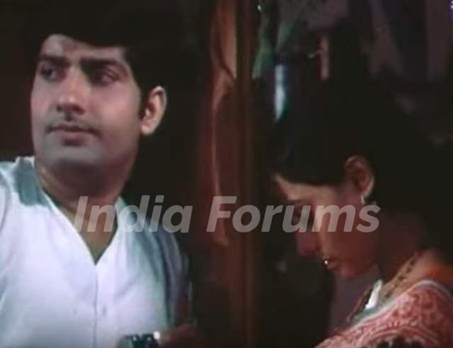Anil Dhawan with Jaya Bachchan in the movie Piya Ka Ghar
