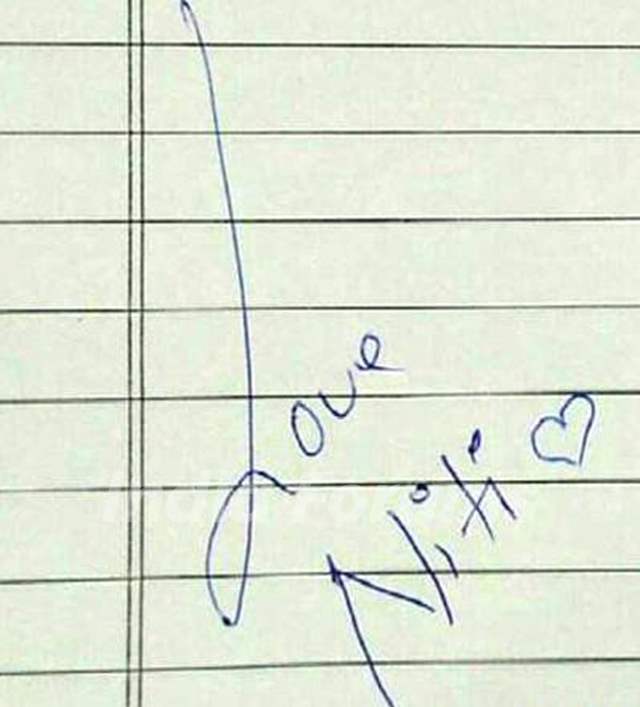 Niti Taylor's Autograph