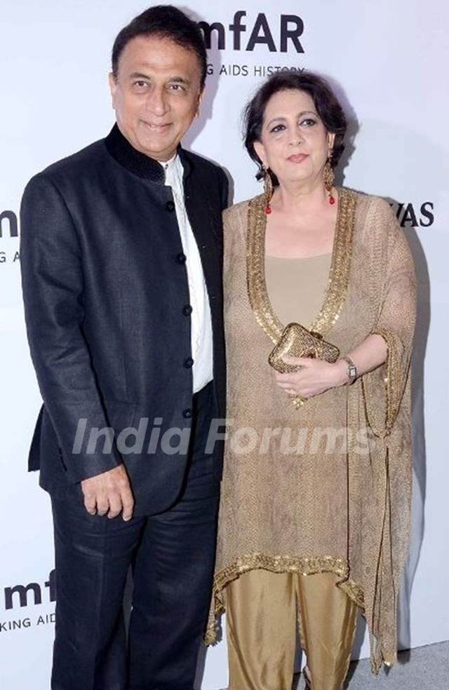 Sunil Gavaskar with his wife Marshneil
