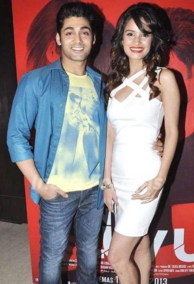 chetna-pande-with-her-boyfriend-ruslaan-mumtaz