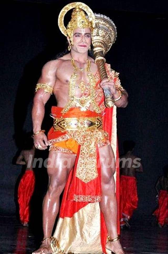 Nirbhay Wadhwa as Lord Hanuman