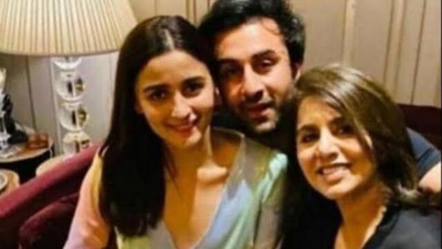 Alia Ranbir and Neetu Singh 