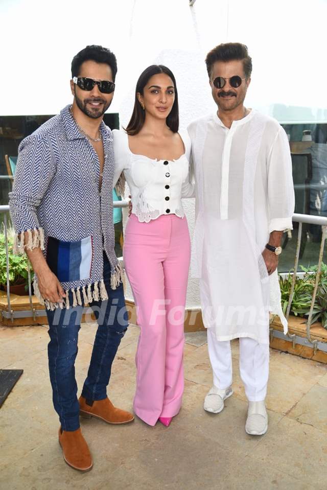 Anil Kapoor, Varun Dhawan and Kiara Advani poses to paparazzi for promoting their upcoming film JugJugg Jeeyo at Sun and Sand hotel in Juhu 