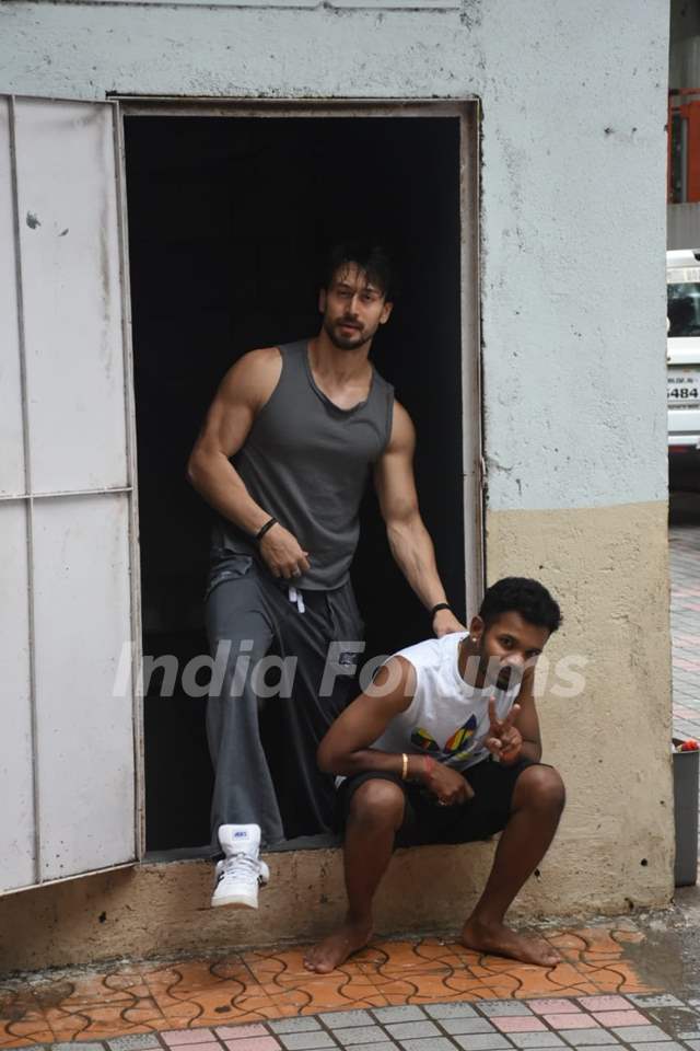 Tiger Shroff spotted in Andheri 