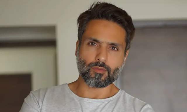 Iqbal Khan 