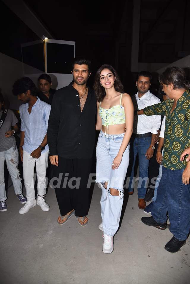 Vijay Deverakonda and Ananya Panday snapped promoting Liger at Seawood ...