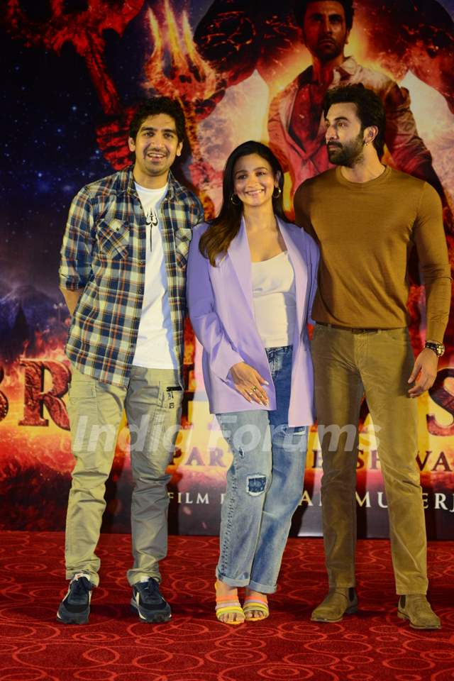 Brahmastra': Ayan Mukerji shares rare picture featuring Alia Bhatt, Ranbir  Kapoor