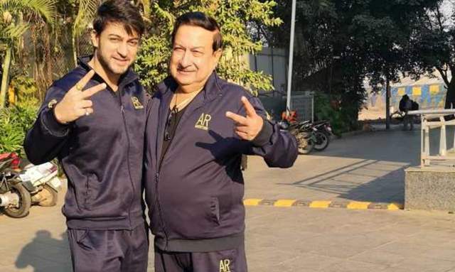 Shalin Bhanot and his father 