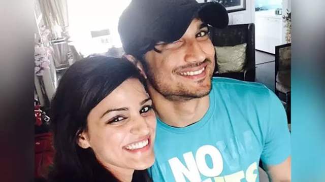 Shweta Singh Kirti and Sushant Singh Rajput 