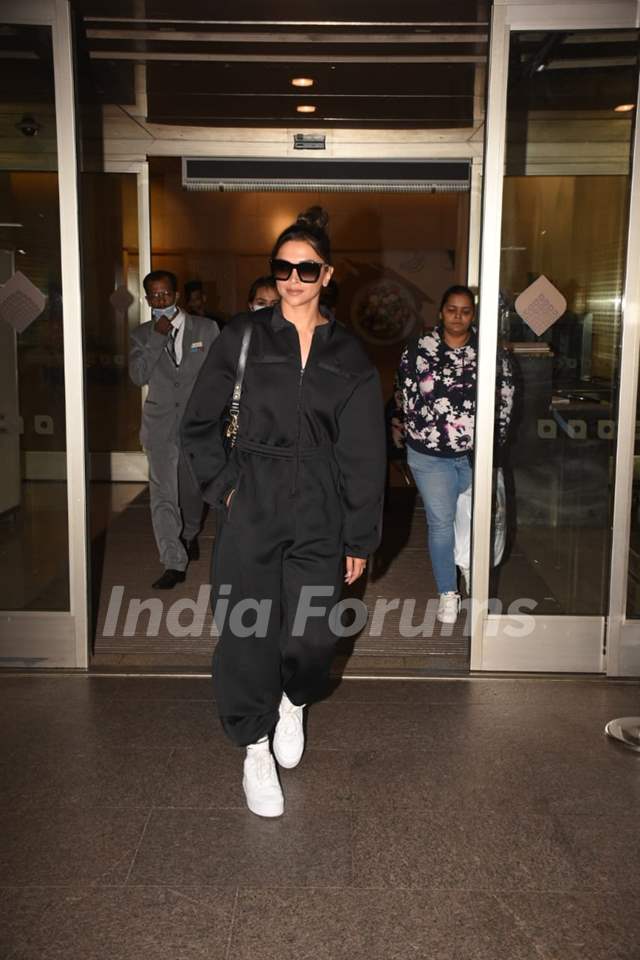 Deepika Padukone spotted at Mumbai airport in a black jumpsuit