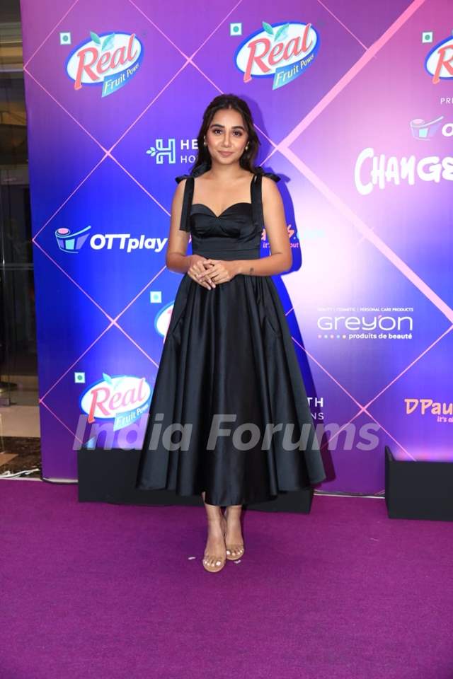 Prajakta Koli looked graceful in an all black gown