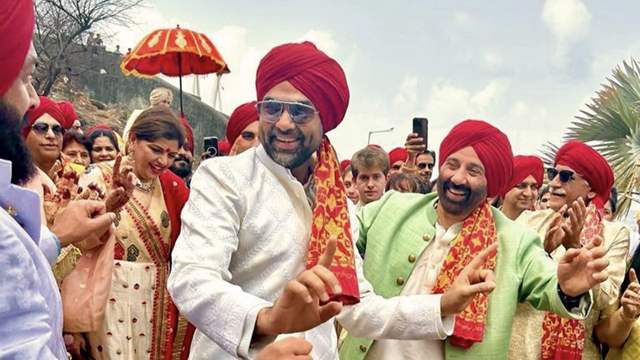 Abhay and Sunny Deol 