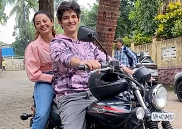 Rohan Mehra and Helly Shah