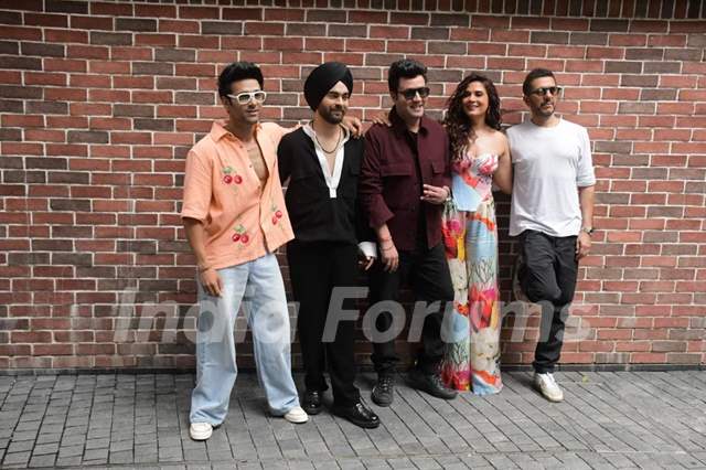 Pulkit Samrat, Varun Sharma, Richa Chadha Manjot Singh and snapped promoting their upcoming film Fukrey 3  