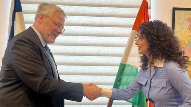 Kangana Ranaut with Israel ambassador