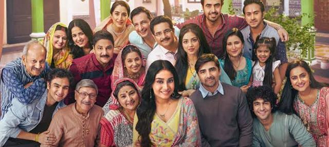 The cast of Mehndi Wala Ghar. 