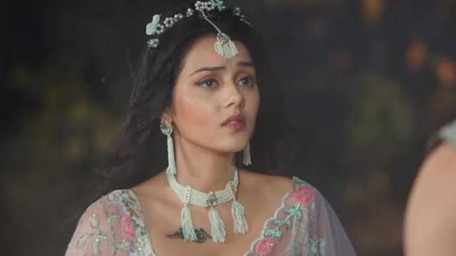 Mallika Singh as Princess Kaurwaki