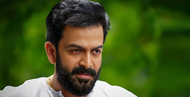 Prithviraj Sukumaran had almost rejected 'Bade Miyan Chote Miyan Role'