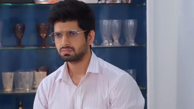 Ghum Hai Kisikey Pyaar Meiin: Harsh sets a humiliating trap for Rajat by inviting Savi to interview