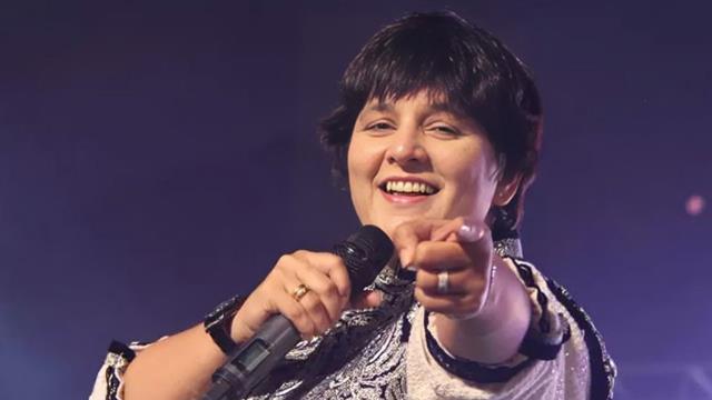 Falguni Pathak