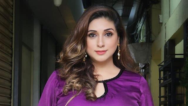 Vahbiz Dorabjee shares look of from her new show 'Deewaniyat