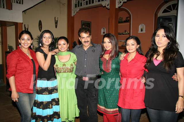 Star Plus Char Behnein special screening bash in Goregaon