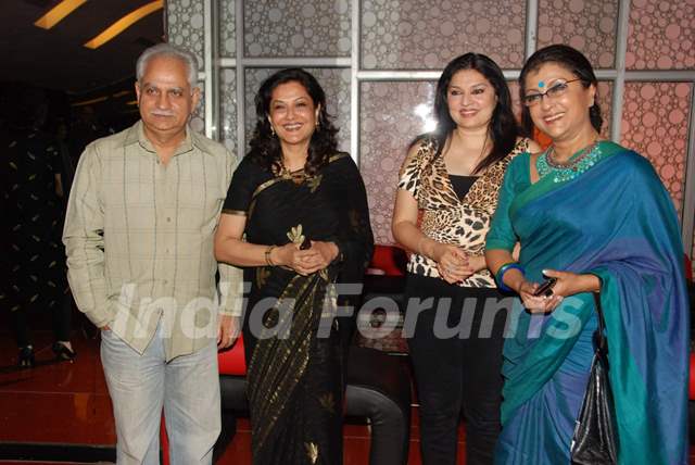 Director Ramesh Sippy with wife Kiran Juneja and filmmaker Aparna Sen at the premiere of &quot;The Japanese Wife&quot; in Mumbai